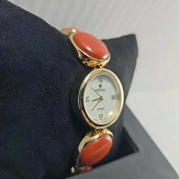 Womens Croton Watch Gold Red Orange Mother Of Pearl Dial Bracelet New Battery - Picture 3 of 9
